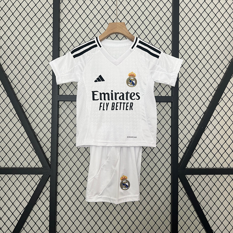Kit Infantil Real Madrid 2024/25