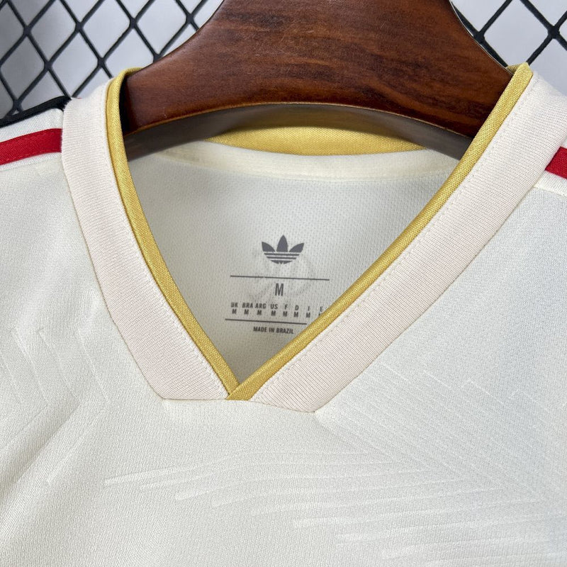 CAMISA DO FLAMENGO 25/26 DOURADA